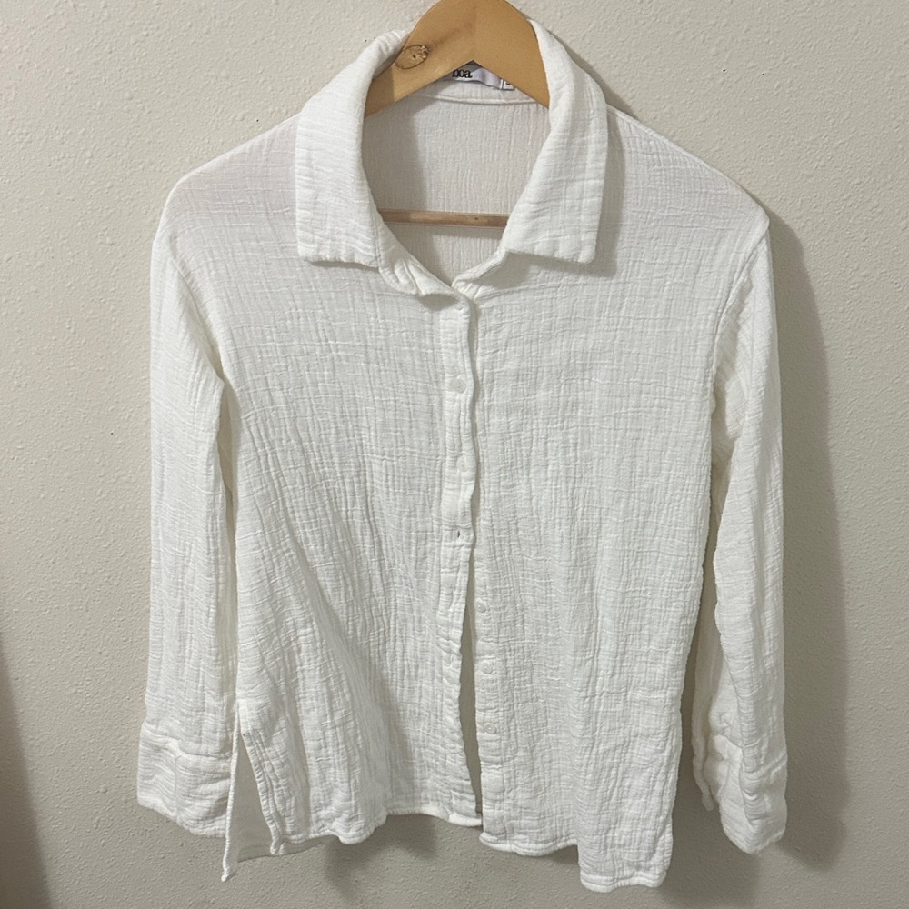 Boa White Textured Women's Top